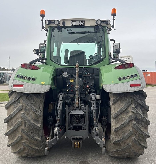 Fendt Traktor 724 Vario 3 of 7