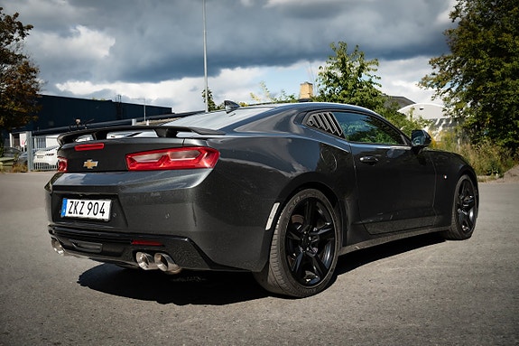 Chevrolet Camaro SS 6 of 28