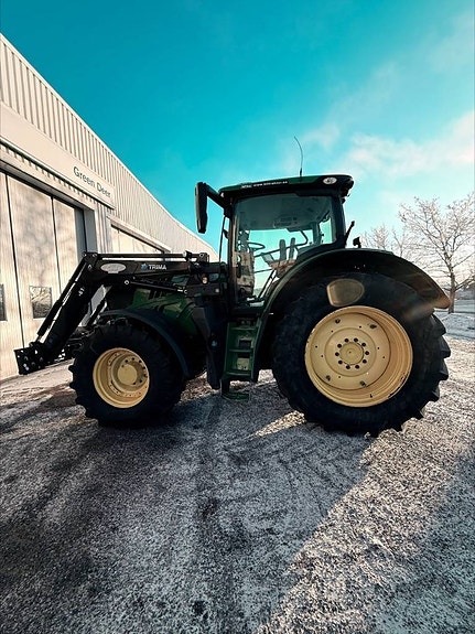 John Deere 6215R AP 10 of 13