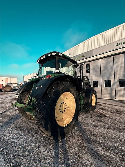 John Deere 6215R AP 2 of 13