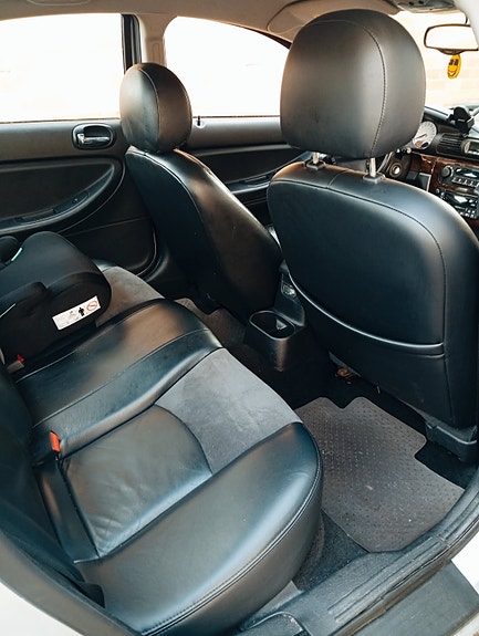 Chrysler Sebring 4 of 4