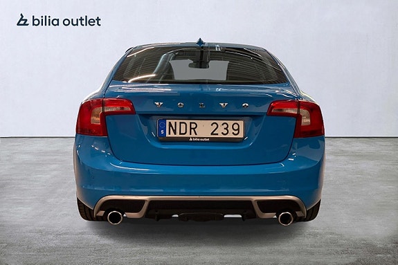 Volvo S60 7 of 28