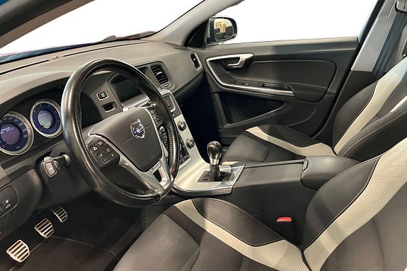Volvo S60 10 of 28