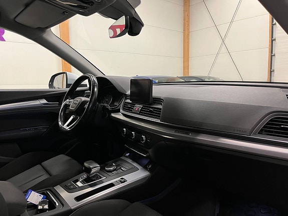 Audi Q5 11 of 18