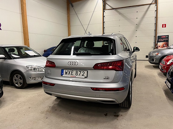 Audi Q5 4 of 18