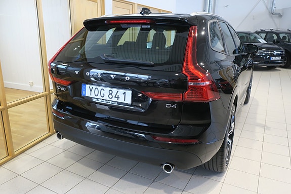 Volvo XC60 4 of 13