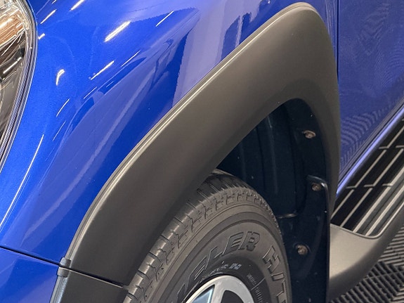 Toyota HiLux 7 of 30