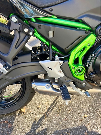 Kawasaki Z650 6 of 12