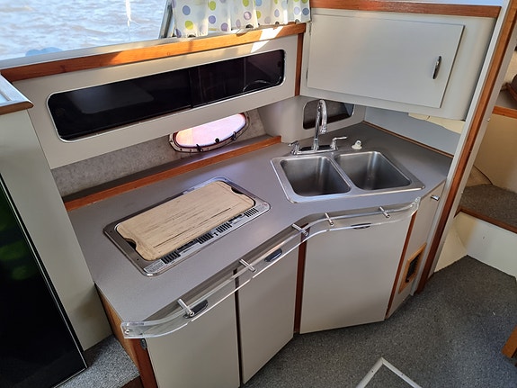 Crusier Yacht Esprit 3170 8 of 13