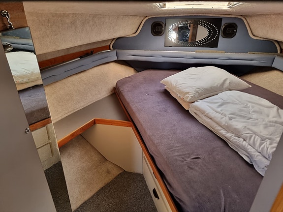 Crusier Yacht Esprit 3170 9 of 13