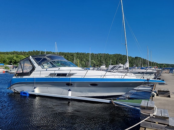 Crusier Yacht Esprit 3170 2 of 13