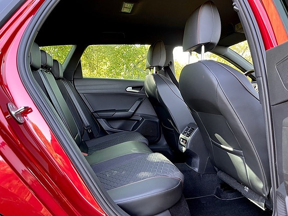 Seat Leon 10 of 19