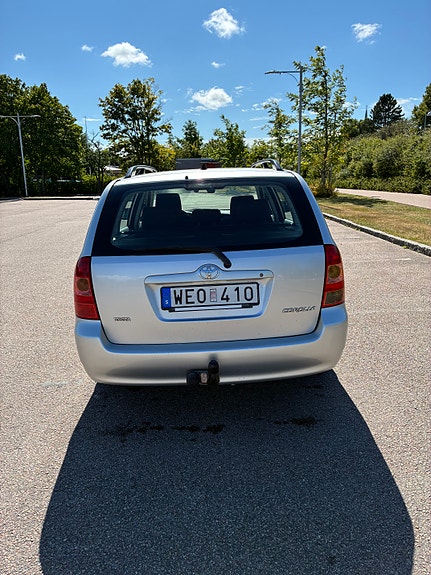 Toyota Corolla 6 of 7