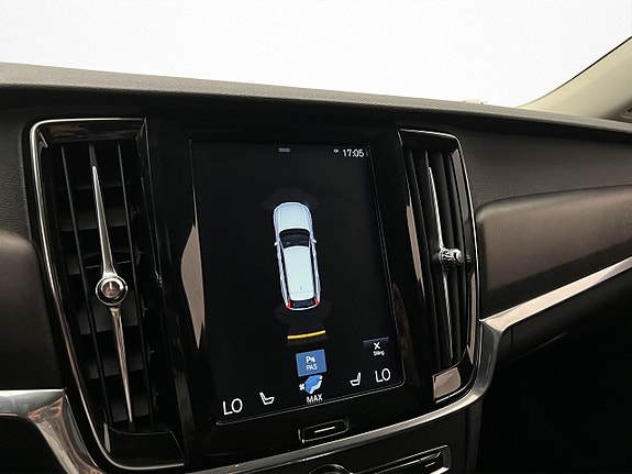 Volvo V90 Cross Country 20 of 30