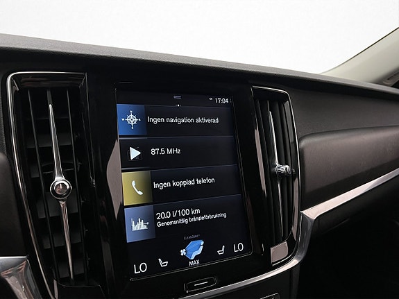 Volvo V90 Cross Country 22 of 30