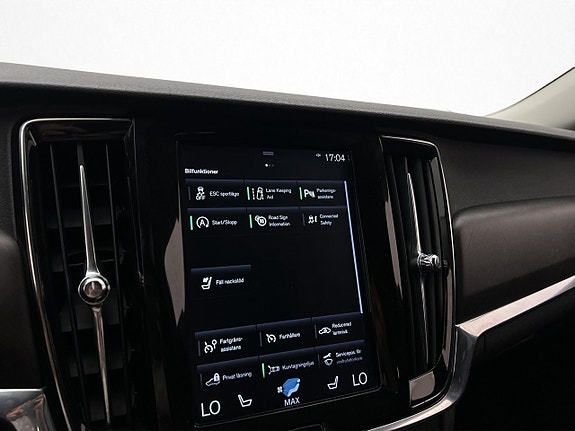 Volvo V90 Cross Country 21 of 30