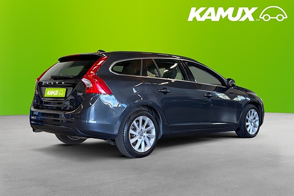 Volvo V60 4 of 21