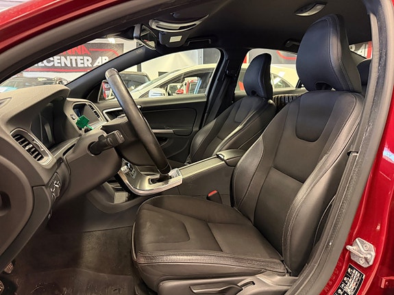 Volvo S60 14 of 20