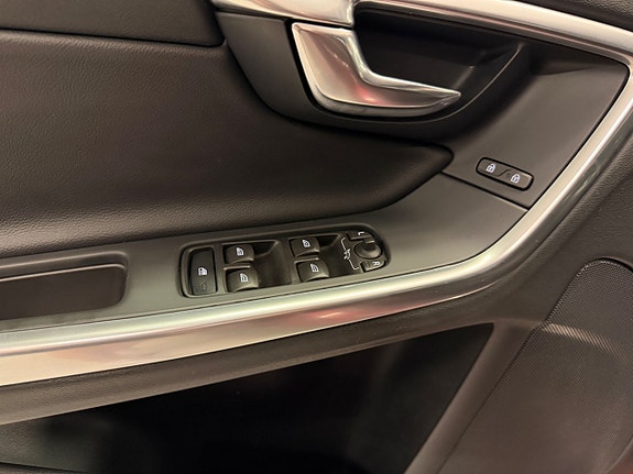 Volvo S60 9 of 24