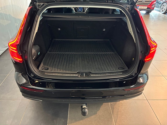 Volvo V60 Cross Country 12 of 12