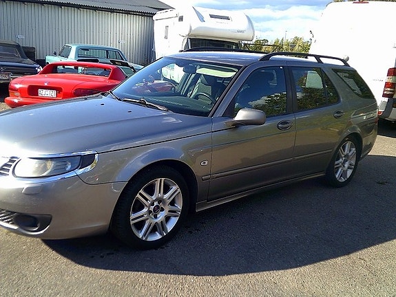 Saab 9-5 3 of 4