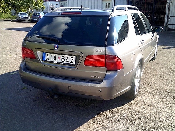 Saab 9-5 4 of 4