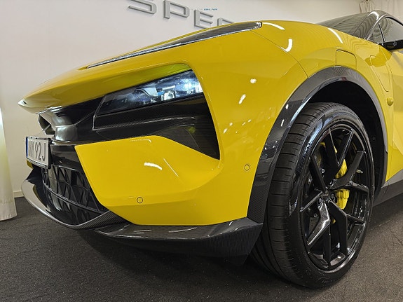 Lotus Eletre 27 of 27