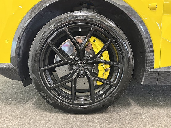 Lotus Eletre 24 of 27