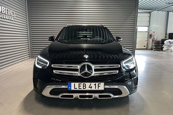 Mercedes-Benz GLC220 d 2 of 22