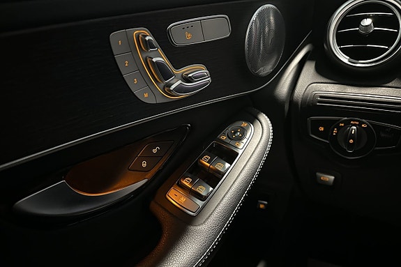 Mercedes-Benz GLC220 d 16 of 22