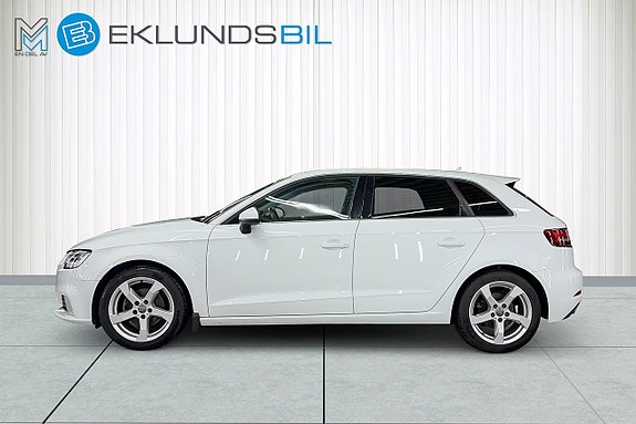 Audi A3 3 of 18