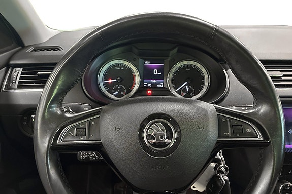 Skoda Octavia 12 of 30
