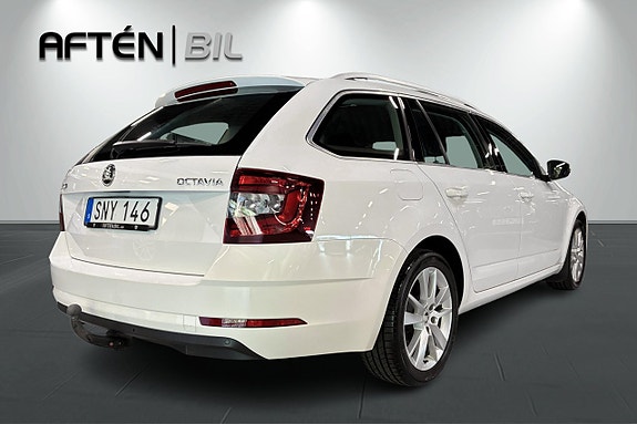 Skoda Octavia 10 of 30