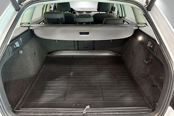 Skoda Octavia 17 of 30