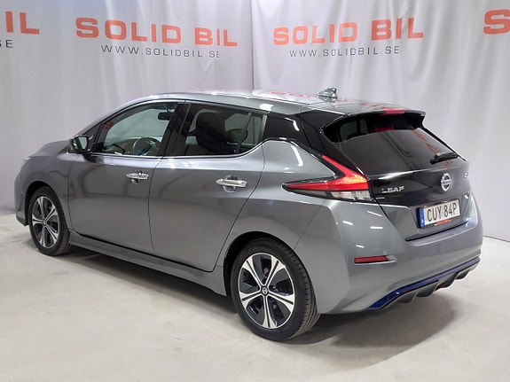 Nissan Leaf 5 of 17