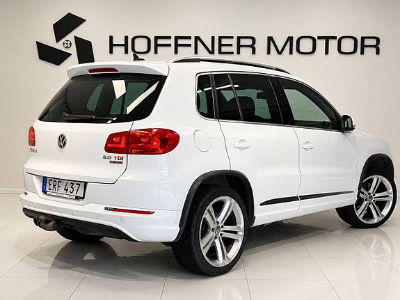 Volkswagen Tiguan 6 of 15