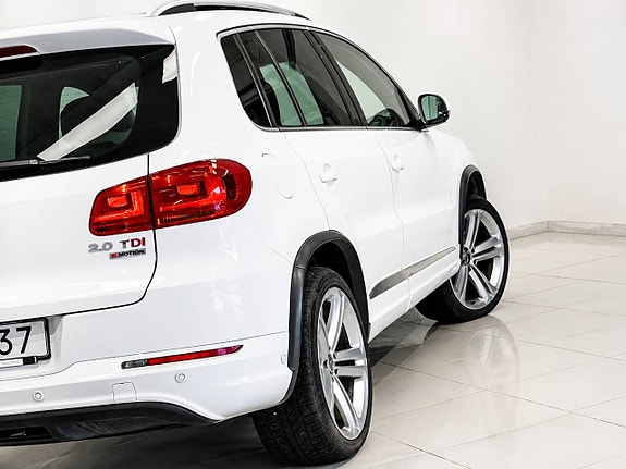 Volkswagen Tiguan 7 of 15