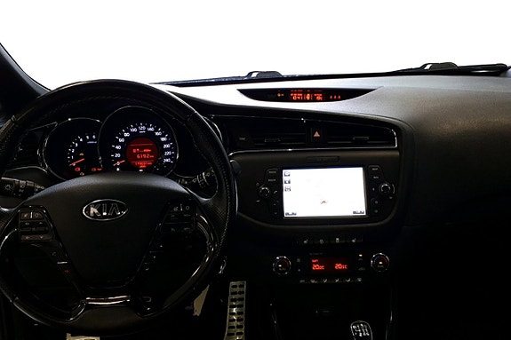 Kia Ceed 8 of 14