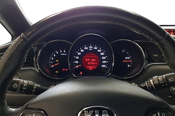 Kia Ceed 7 of 14