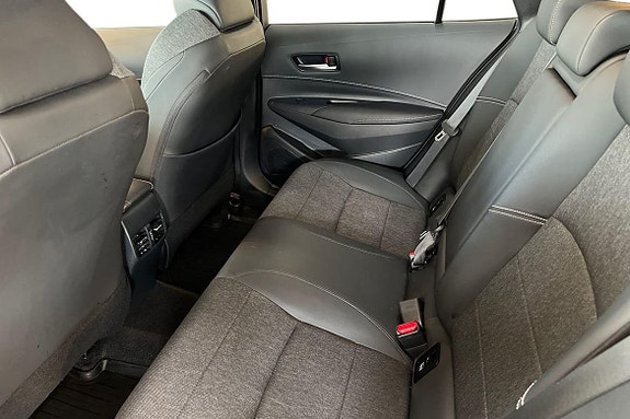 Toyota Corolla 12 of 23