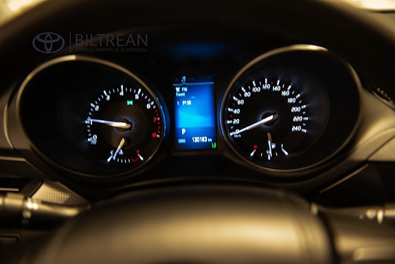 Toyota Avensis 19 of 21