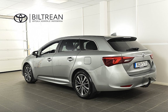 Toyota Avensis 3 of 21
