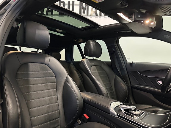 Mercedes-Benz C200 9 of 27