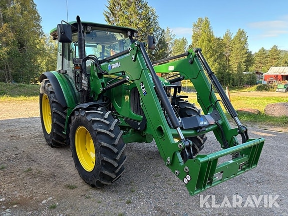 Traktor John Deere 5070M 6 of 6