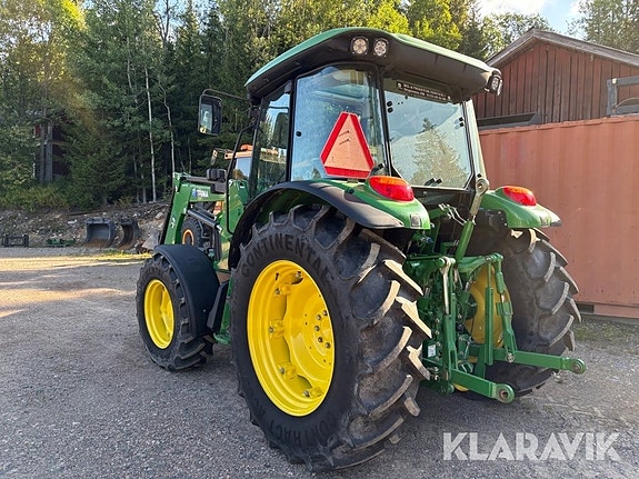 Traktor John Deere 5070M 3 of 6