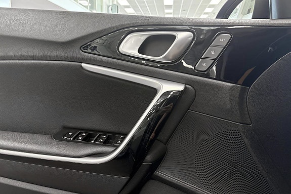 Kia XCeed 22 of 22