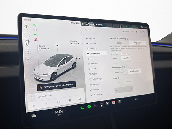 Tesla Model 3 20 of 30