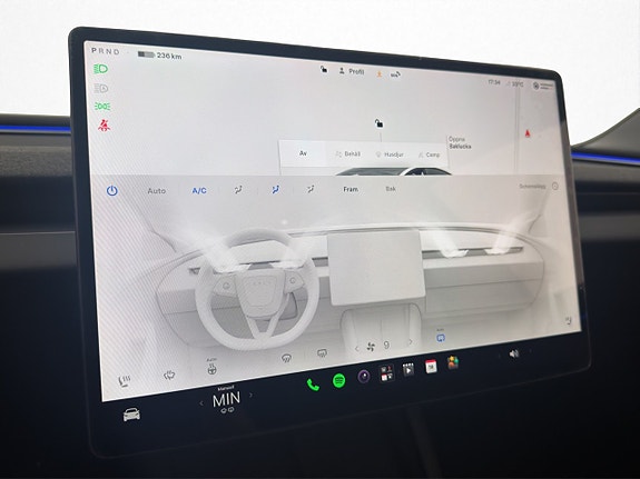 Tesla Model 3 19 of 30