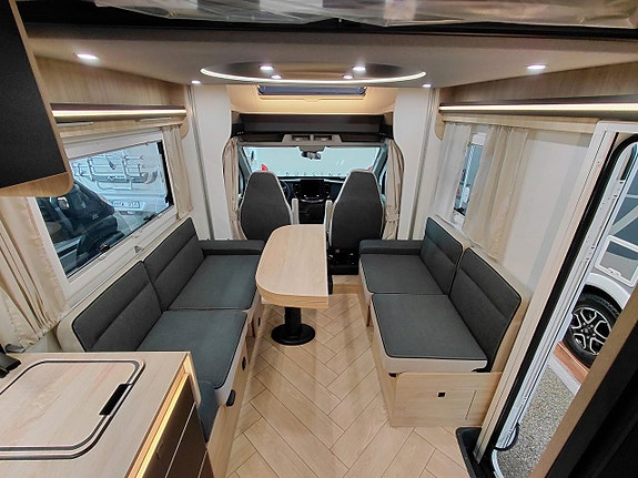 CHALLENGER 380 Graphite Edition M26 Barnkammare, 5 bältade platser, dieselvärmare med mer! 6 of 14