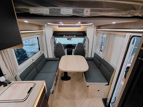 CHALLENGER 380 Graphite Edition M26 Barnkammare, 5 bältade platser, dieselvärmare med mer! 5 of 14